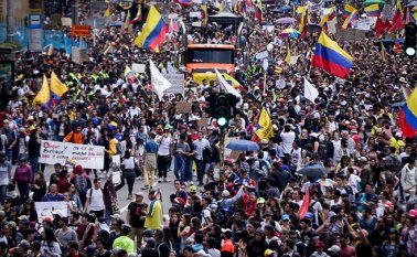 En diciembre de 2019, en medio de las protestas que se desataron luego del 21N, el colectivo un Canto por Colombia ofreció conciertos en las calles. Colprensa
