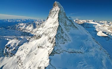 Las otras principales causas del aumento del nivel del mar son los casquetes glaciares y la expansión del agua del océano a medida que se calienta. Pixabay reference