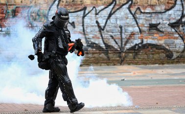 La violencia se generó en medio de las protestas que se desataron tras la muerte de Javier Ordóñez. Colprensa