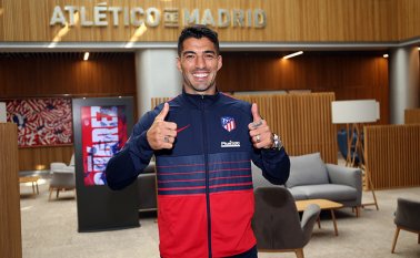 La llegada de Luis Suárez, tercer goleador histórico del Barcelona (198 dianas), viene a llenar la salida de Álvaro Morata a la Juventus. Tomada de Twitter