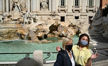 Los turistas elogian las medidas de bioseguridad y el cuidado de las autoridades. AFP