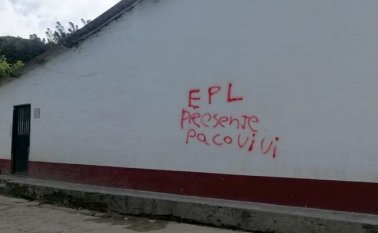 Con grafitis en las paredes de algunas viviendas de Ocaña miembros del Epl intimidan a los moradores de la zona. Cortesía