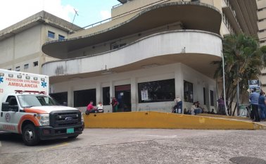 Según las autoridades hospitalarias, hasta ahora no hay ninguna denuncia formal sobre el cobro de algunos servicios. La Opinión