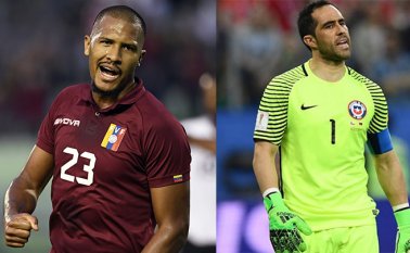 Salomón Rondón y Claudio Bravo. AFP