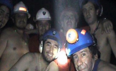 El primero en ser rescatado fue Florencio Avalos. Luego Mario Sepúlveda, el más extrovertido del grupo.  Archivo