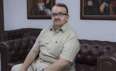 Zócimo Ramírez Mantilla, rector del Instituto Nacional de Comercio desde hace 13 años. Alfredo Estévez / La Opinión