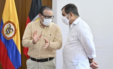 El gobernador de Norte de Santander, Silvano Serrano (izquierda), junto al diputado Juan Carlos García-Herreros. Asamblea de Norte de Santander