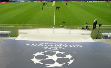 La Champions se jugará en su formato tradicional. AFP