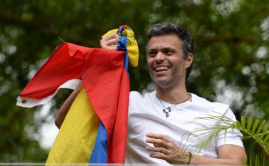 El destino de Leopoldo López es llegar a España. Archivo