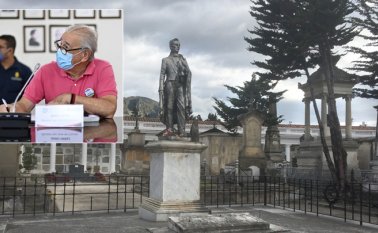 Así está la tumba del general Santander, en el Cementerio Central de Bogotá. El general pidió en su testamento ser enterrado en un cementerio. B. Morán y La Opinión