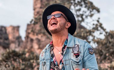 Alejo Navarro se encuentra estrenando canción. Cortesía