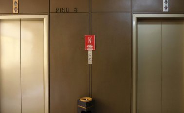 Es ideal que el mantenimiento de un ascensor tenga lugar cada mes. Colprensa