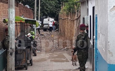 La zona del crimen fue acordonada por las autoridades. Alfredo Estévez