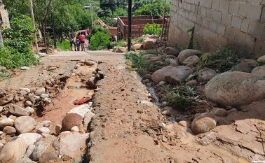 El lodo invadió viviendas y calles en diversos sectores de San Antonio tras una semana de fuertes precipitaciones. Cortesía
