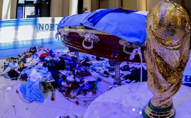 Uno de los últimos deseos truncos de Maradona había sido reunir a sus hijos para su cumpleaños 60, pero no pudo. Algunos allegados especulan que ello le causó una profunda depresión. AFP