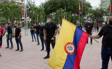 Los voceros del gremio de bares y gastrobares protestaron ayer por tantas medidas. Alfredo Estévez