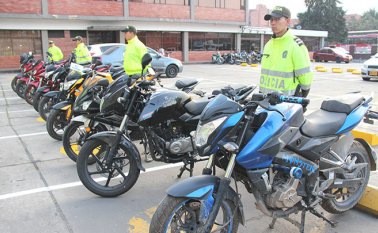 Cinco motocicletas fueron hurtadas el lunes 7 de diciembre, una de ellas fue recuperada y el presunto ladrón capturado. Colprensa