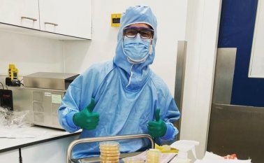 Este cucuteño hace parte del equipo que está produciendo la vacuna de la Universidad de Oxford-AstraZeneca.   Cortesía