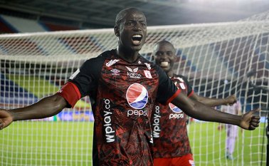Santa Fe vs América de Cali. Colprensa