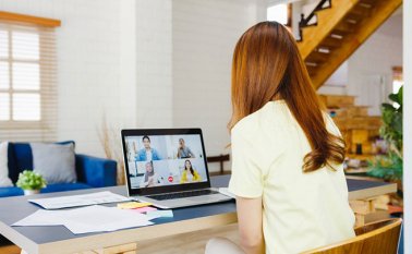 Una experiencia de workplace más personalizada, inteligente, segura y moderna. Cortesía