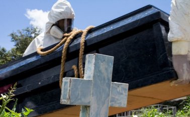 En el Hospital de San Cristóbal, un promedio de tres personas por día mueren por coronavirus. Cortesía