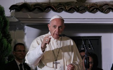 Francisco mencionó que, al ser portadores de gratitud, el mundo se vuelve mejor. Colprensa