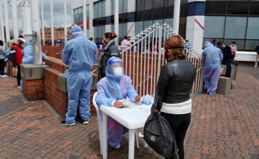 Colombia definió que tiene que lograr la inmunidad del 70% de su población.  Colprensa