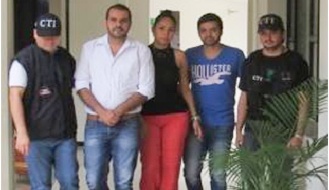 Maura Yolanda Jaimes Arias y sus hermanos Américo Yesid y Edgar Edmundo. Además de Freddy Armando Sanabria Castañeda, compañero de Maura.