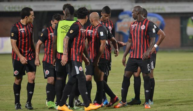 (Foto Juan Pablo Bayona / La Opinión)