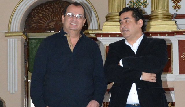 El rector de la Unipamplona, Elio Serrano, se reunió con el representante a la Cámara, Carlos Chacón. (Foto roberto Ospino | La Opinión)