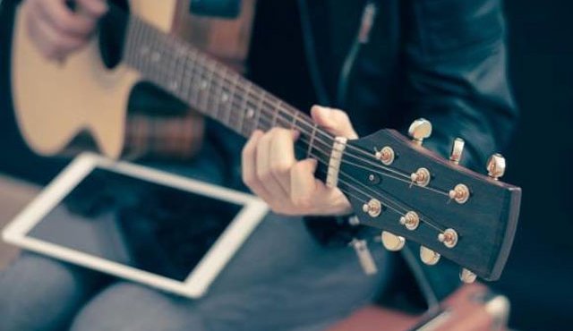El iPad parece ser una herramienta amada por aquellos que experimentan con la música. Colprensa