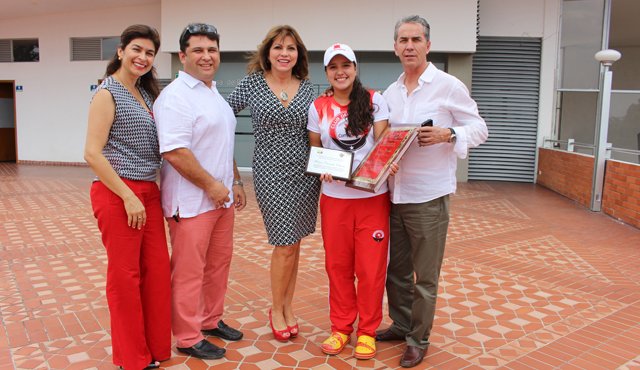 Carolina Moros, Ricardo Montoya, Claudia Uribe, María Camila Osorio y Gabriel Sánchez. La Opinión