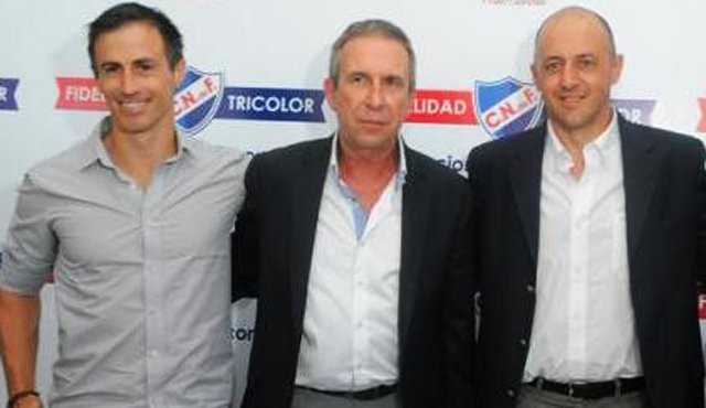Nuevo cuerpo técnico de Independiente Santa Fe: Director Técnico, Gerardo Pelusso; asistente técnico, Pablo Peirano, preparador físico Javier Carvallo. Tomada de Internet