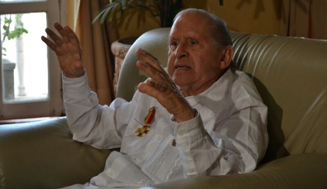 Rodolfo Martínez Tono. Sena