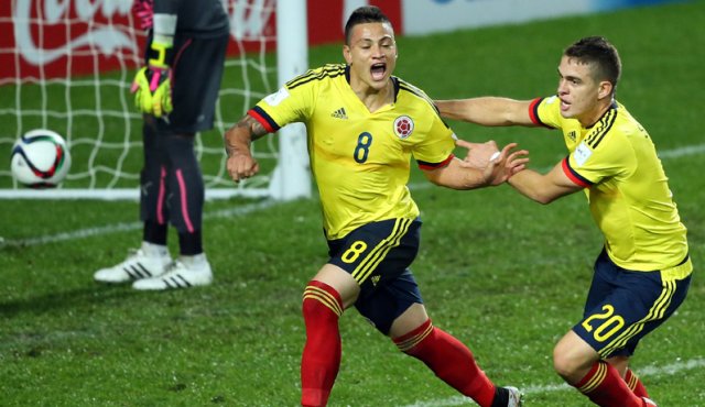 Alexis Zapata convirtió el gol para el equipo colombiano. AFP