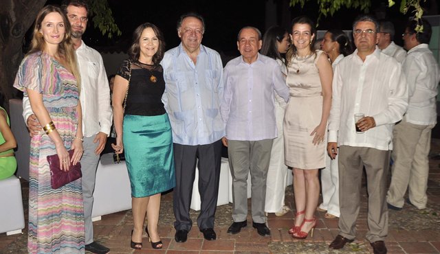 En la foto: Daniela Vergel Riascos, Pedro García-Herreros, Mercedes Muñoz, Efraín Forero, Álvaro Salgar, Paula Seade y Raúl Colmenares. Edinsson Figueroa