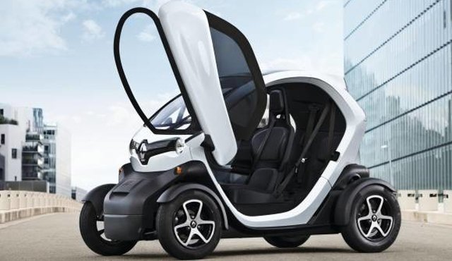 El Twizy ya es posible conseguirlo en nueve ciudades del país, apoyado por ocho talleres que le permitirán al conductor tener cubrimiento para futuros mantenimientos. Colprensa