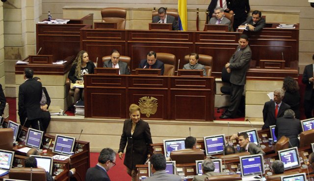Será el Senado el encargado de darle la última pincelada al proyecto bandera del Gobierno. Colprensa