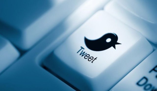 Twitter cuenta con 288 millones de usuarios, 6 de ellos colombianos. Internet