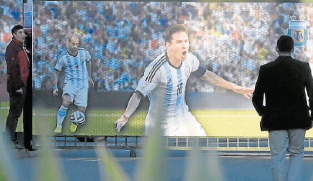 Suramérica está expectante de lo que pueda hacer Lionel Messi con su selección. AFP