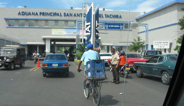 Empresarios de San Antonio piden trabajar con las autoridades para la conformación de la Zona Económica Especial. Archivo