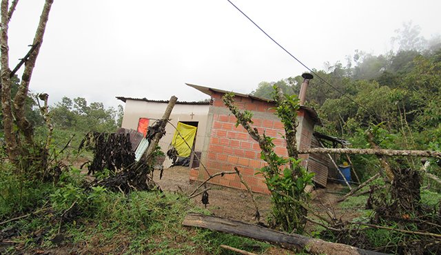 170 estructuras, entre puentes, vías, escuelas y casas están afectadas por las lluvias. Cortesía