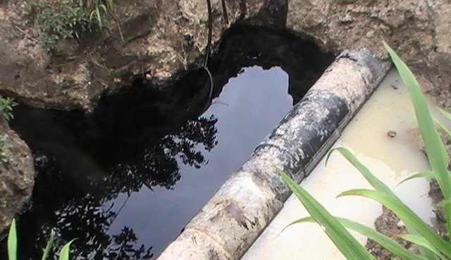 La acción provocó el derrame de 410.000 galones de petróleo en Tumaco. Colprensa