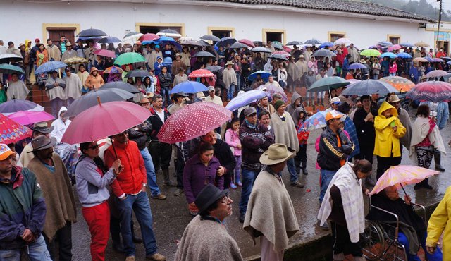 Los chitaguenses acordaron reunirse en el parque cuando suene la alarma comunitaria para emergencias. Hoy, la Defensa Civil monitoreará las quebradas El Arpero y La Viuda. En la zona hay 180 familias afectadas. Cortesía