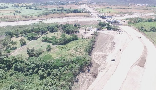 La toma aérea muestra los avances del proyecto para la construcción del puente internacional de Tienditas. Juan Pablo Bayona