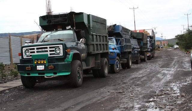 En Ureña hay 1.000 transportadores que operan en la zona fronteriza y 50 volqueteros que prestan el servicio directo. Archivo
