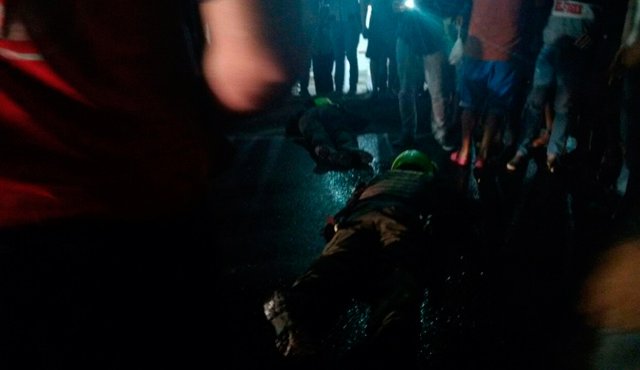 Los asesinos atacaron a los uniformados desde un vehículo en movimiento. Javier Sarabia