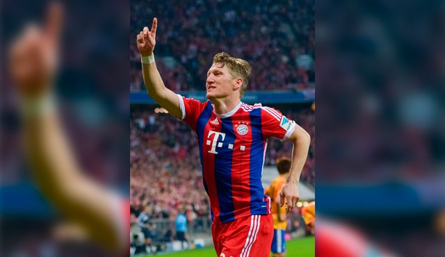 Bastian Schweinsteiger Tenía contrato con el Bayern hasta junio de 2016. Archivo AFP
