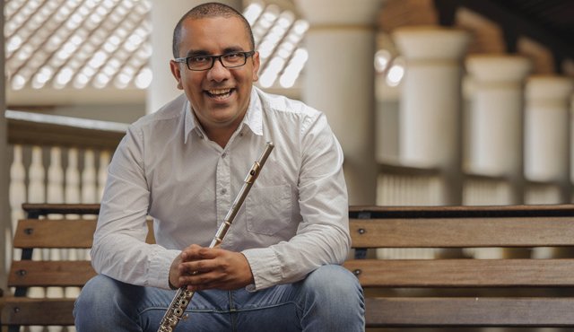 Manuel Rojas deleitó con su flauta anoche a los nortesantandereanos en La Quinta Teresa de Cúcuta. Suministrada