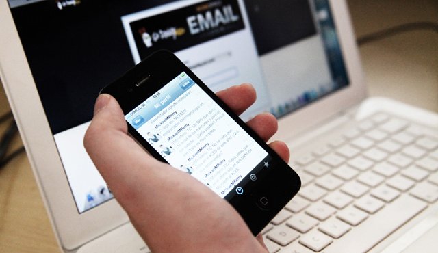 En 2014, las aplicaciones para internet vendieron 86.000 millones de dólares y la cifra llegaría a 143.000 millones de dólares en 2016. Colprensa